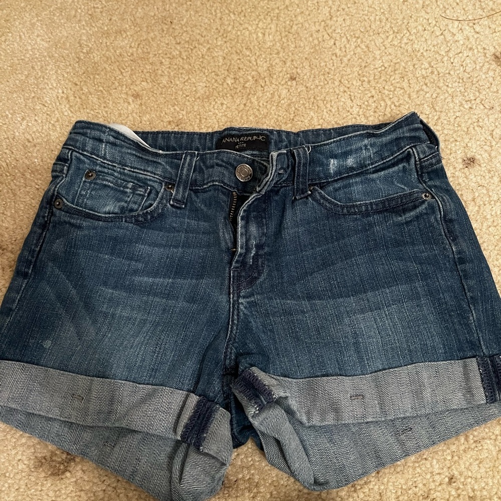 banana republic shorts petite